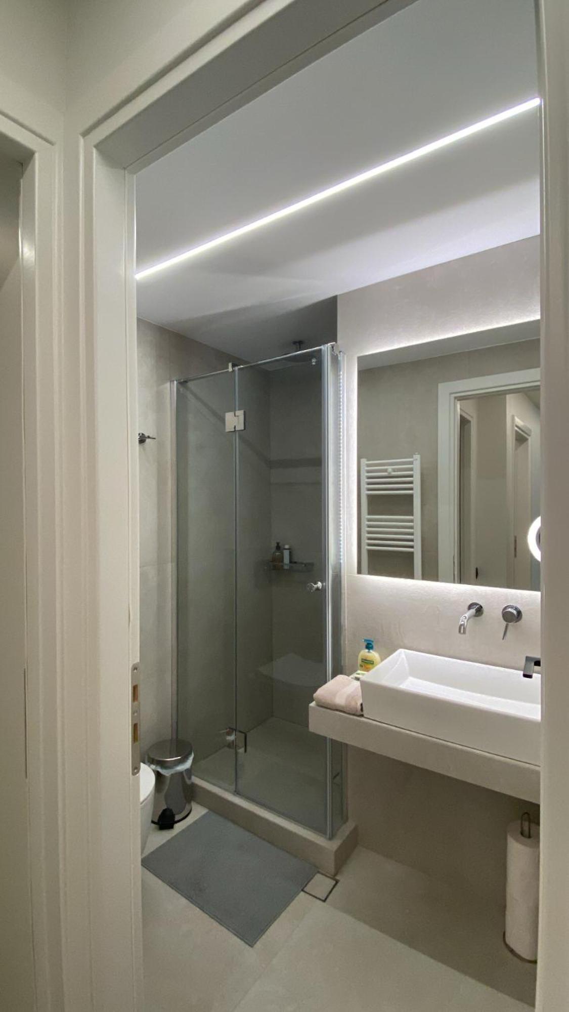Sapfo Luxury Apartment 1 In Atenas Exterior foto