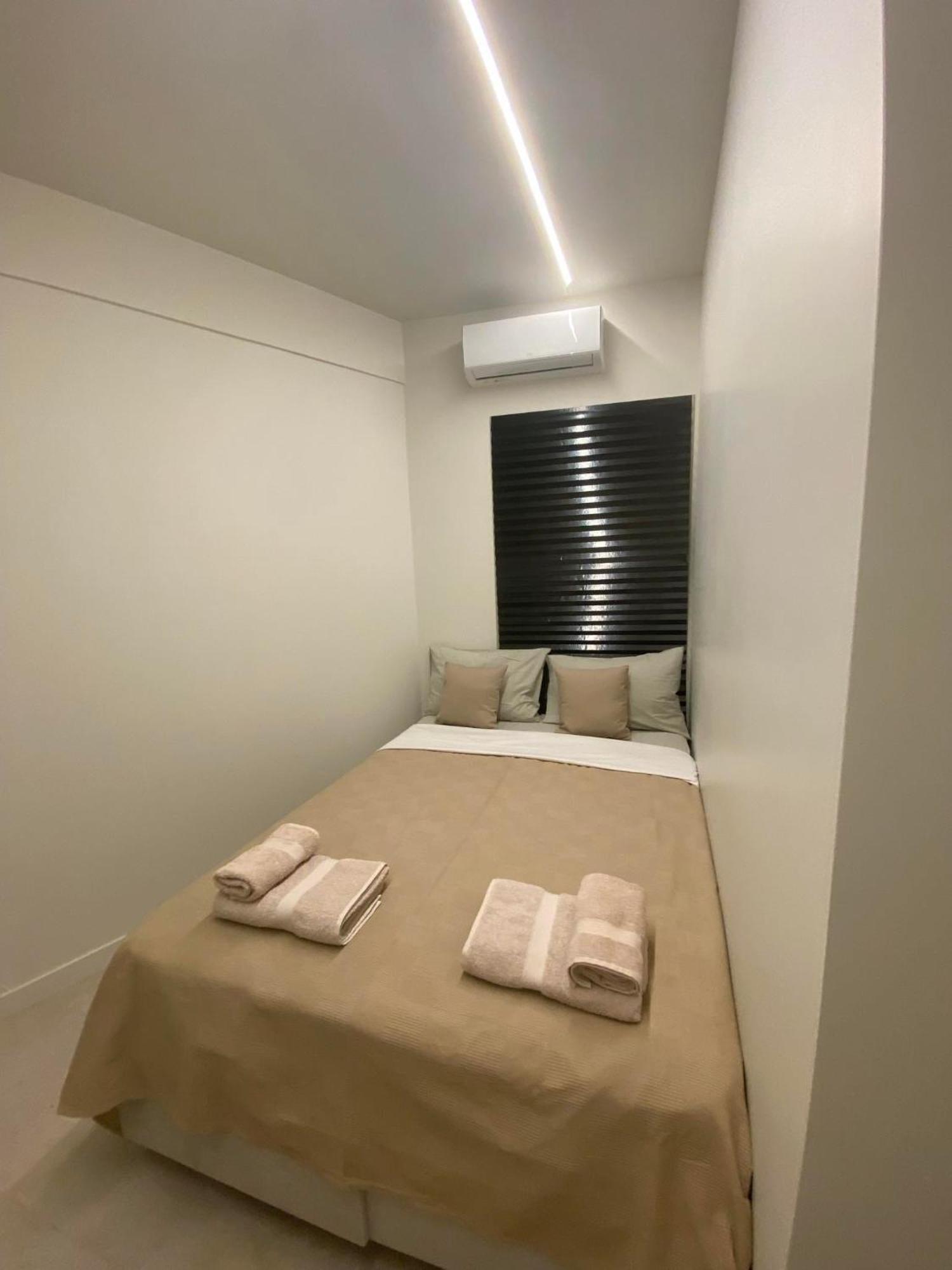 Sapfo Luxury Apartment 1 In Atenas Exterior foto